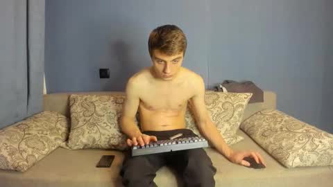 Snapshot of bristlebback chatting on November 2025 04:40:02 PM bristlebback online show from November 2025 04:40:02 PM