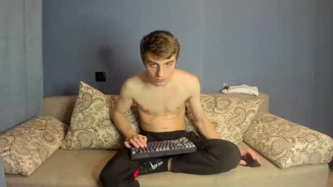 Snapshot of bristlebback chatting on December 2025 07:08:02 PM bristlebback online show from December 2025 07:08:02 PM