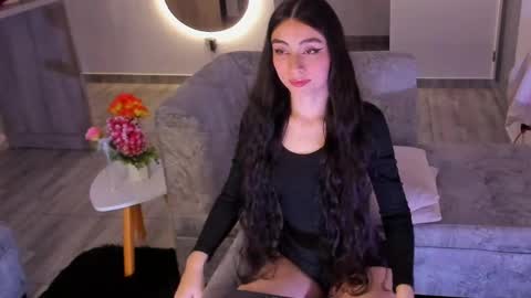 Snapshot of britany__lenox chatting on April 2026 01:19:02 AM britany lenox online show from April 2026 01:19:02 AM