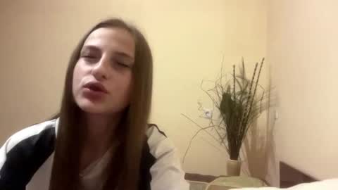 Ciri online show from June 2026 10:07:01 PM