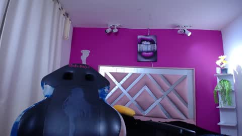 Snapshot of brithany_smiith_ chatting on December 2024 02:54:02 PM britany online show from December 2024 02:54:02 PM