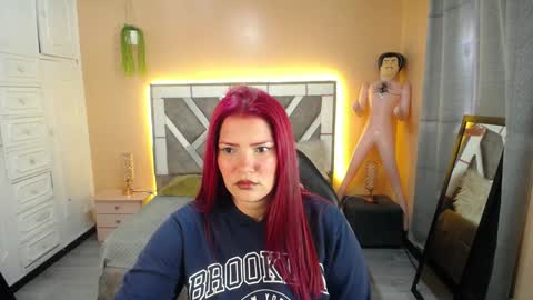 Snapshot of brithany_smiith_ chatting on January 2025 12:39:02 PM britany online show from January 2025 12:39:02 PM