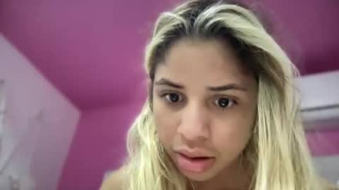 Snapshot of brithneysquirt chatting on November 2025 02:34:02 PM brithneysquirt online show from November 2025 02:34:02 PM