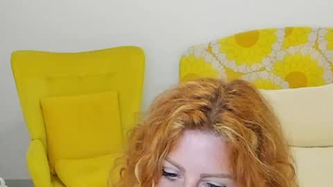 Snapshot of britishmilfpenelope chatting on May 2026 09:59:01 AM Penelope online show from May 2026 09:59:01 AM