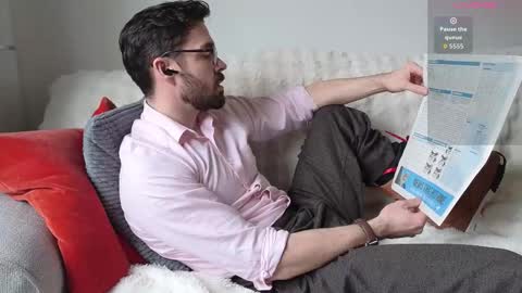 Snapshot of britishpoet chatting on March 2026 02:12:02 PM Callum online show from March 2026 02:12:02 PM