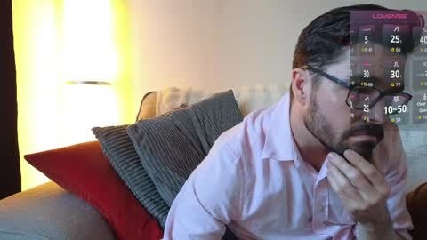 Snapshot of britishpoet chatting on April 2026 05:55:01 PM Callum online show from April 2026 05:55:01 PM