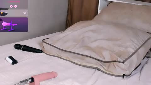 Britney online show from February 2025 03:13:01 AM