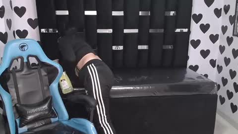 Britney  online show from January 2025 09:47:01 AM