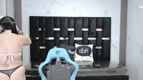 Britney  online show from September 2025 03:19:02 AM