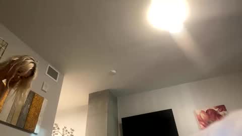 britneycherry08 online show from June 2026 01:28:02 AM