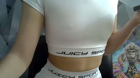 BritneyKittens online show from November 2025 07:41:02 AM