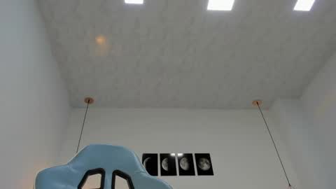   online show from December 2024 11:02:02 AM