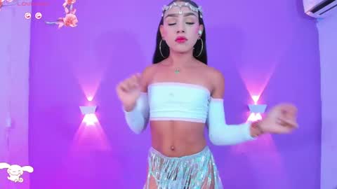 Snapshot of brittany_gil chatting on September 2025 04:50:01 AM Brittany online show from September 2025 04:50:01 AM