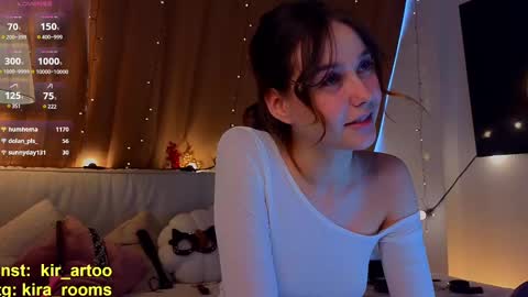 Snapshot of brittcooling chatting on February 2025 07:55:02 AM Kira online show from February 2025 07:55:02 AM