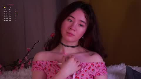 Snapshot of britthe chatting on April 2026 02:16:02 PM Lina online show from April 2026 02:16:02 PM
