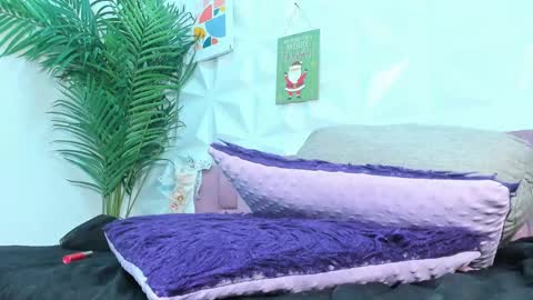 Snapshot of briyit_doll chatting on January 2025 05:43:02 AM BRIYIT online show from January 2025 05:43:02 AM