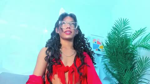 Snapshot of briyit_doll chatting on January 2025 10:19:01 AM BRIYIT online show from January 2025 10:19:01 AM
