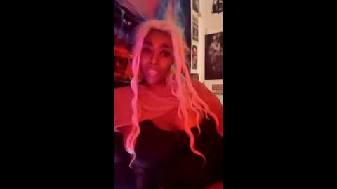 Snapshot of broad90210 chatting on April 2026 09:46:02 AM broad90210 online show from April 2026 09:46:02 AM