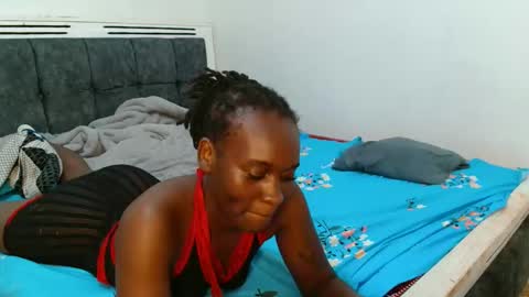 broken_haloo online show from February 2026 07:34:02 PM