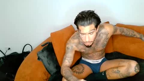 Bronzedink online show from December 2025 08:48:01 PM