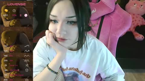 Snapshot of broodmommyy3 chatting on February 2025 03:41:02 AM Martha online show from February 2025 03:41:02 AM