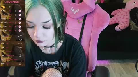 Snapshot of broodmommyy3 chatting on February 2025 08:27:02 AM Martha online show from February 2025 08:27:02 AM