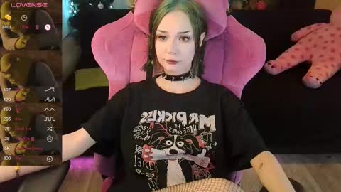 Snapshot of broodmommyy3 chatting on February 2025 12:57:02 PM Martha online show from February 2025 12:57:02 PM