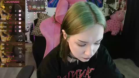 Snapshot of broodmommyy3 chatting on March 2025 08:41:02 AM Martha online show from March 2025 08:41:02 AM