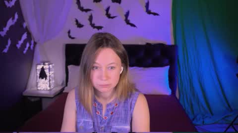 Snapshot of brooke_evans_ chatting on November 2025 12:40:02 PM Brooke online show from November 2025 12:40:02 PM