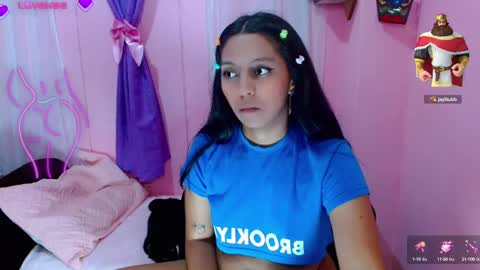 sofia online show from February 2025 02:08:02 AM