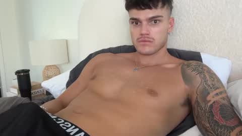 BrooklynTay online show from February 2026 04:09:02 AM