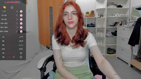 Snapshot of broosnica1 chatting on June 2026 08:04:02 AM broosnica1 online show from June 2026 08:04:02 AM
