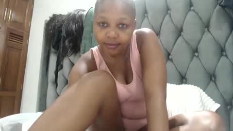 Snapshot of brownebonyagain chatting on September 2025 02:33:01 AM bella online show from September 2025 02:33:01 AM