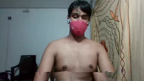 Snapshot of brownguy2505 chatting on January 2025 01:29:01 PM brownguy2505 online show from January 2025 01:29:01 PM