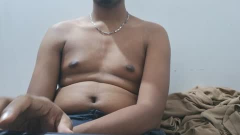 brownguy2505 online show from June 2026 11:48:02 AM