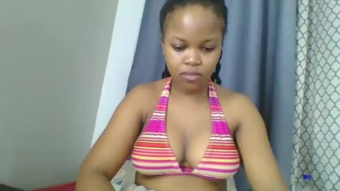 brownie_curvy online show from November 2025 05:50:02 PM