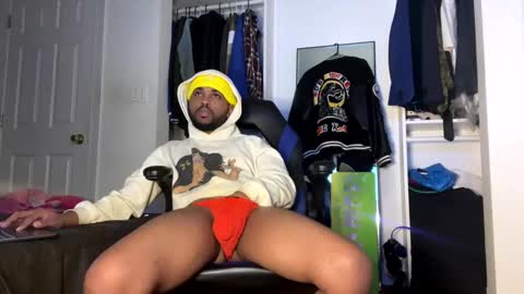 Brownskinshortyy online show from December 2024 08:32:02 PM