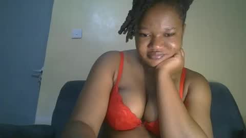 Snapshot of browny_kinky chatting on December 2024 12:12:02 AM pitch online show from December 2024 12:12:02 AM