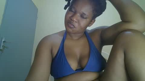 Snapshot of browny_kinky chatting on December 2024 08:23:02 AM pitch online show from December 2024 08:23:02 AM