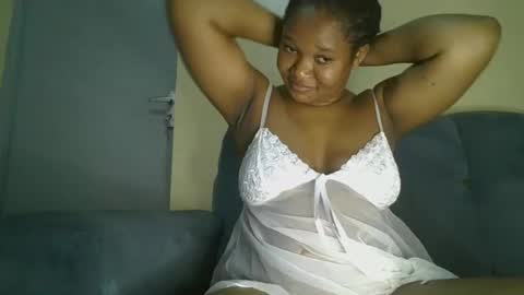 Snapshot of browny_kinky chatting on December 2024 01:42:01 AM pitch online show from December 2024 01:42:01 AM