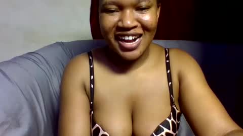 Snapshot of browny_kinky chatting on February 2025 06:24:01 PM pitch online show from February 2025 06:24:01 PM