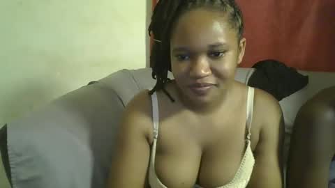 Snapshot of browny_kinky chatting on March 2025 04:32:02 PM pitch online show from March 2025 04:32:02 PM