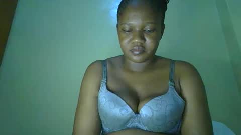 Snapshot of browny_kinky chatting on May 2026 11:33:02 PM pitch online show from May 2026 11:33:02 PM
