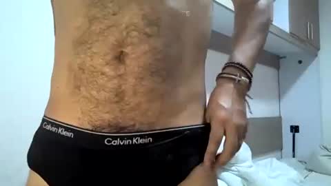 Snapshot of bruce_bigg chatting on March 2025 02:44:02 PM Bruce online show from March 2025 02:44:02 PM