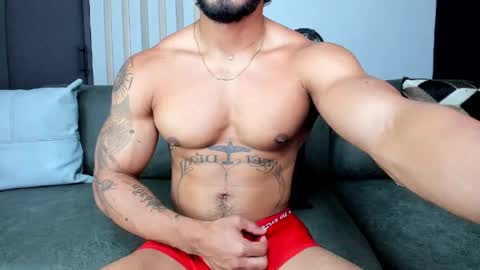 Snapshot of bruce_roldan chatting on May 2026 06:57:02 PM bruce roldan online show from May 2026 06:57:02 PM