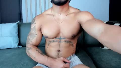Snapshot of bruce_roldan chatting on May 2026 06:58:01 PM bruce roldan online show from May 2026 06:58:01 PM