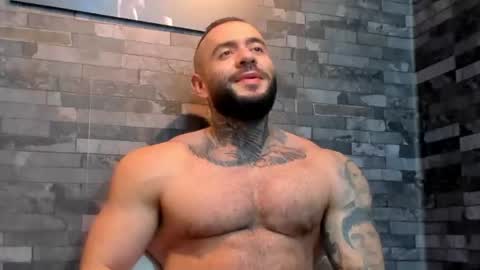 Snapshot of brucedallas chatting on July 2026 04:19:01 AM brucedallas online show from July 2026 04:19:01 AM