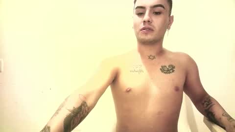 Snapshot of brucee_venturee chatting on November 2025 08:57:02 AM brucee_venturee online show from November 2025 08:57:02 AM