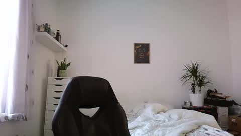 Snapshot of brucemf chatting on March 2026 12:00:01 PM Bruce online show from March 2026 12:00:01 PM