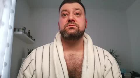 Snapshot of brucemf chatting on April 2026 05:10:01 PM Bruce online show from April 2026 05:10:01 PM